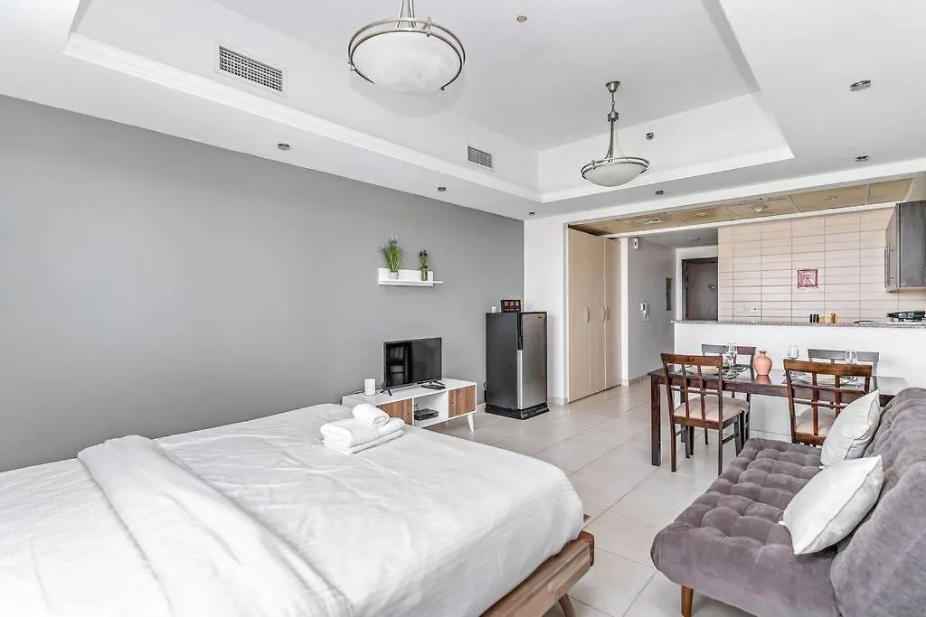 Stonetree - Near Metro - Furnished Studio In Jlt Dubai