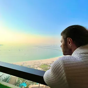 Ostello Eye, Dubai